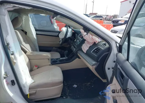 2016 Subaru Outback 2.5I z USA, uszkodzony, nr VIN 4S4BSBAC3G3333143